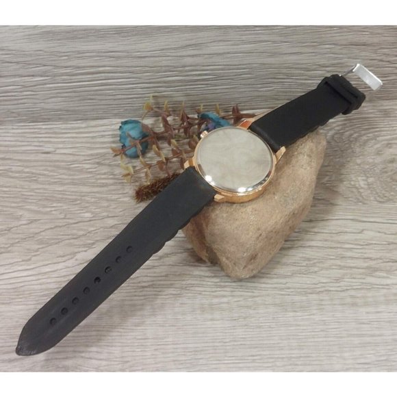 Unisex Bracelet Watch Black Gold Tone Soft Flexible Silicone Band Wristwatch - Picture 14 of 14